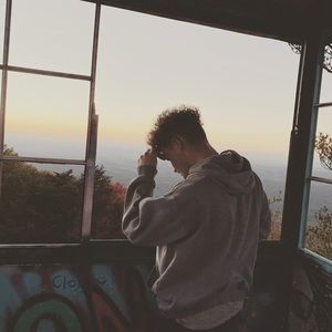 Meet your Posher, Seth